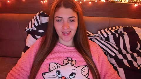 _just_a_simple_girl online show from December 16, 2024, 11:22 am