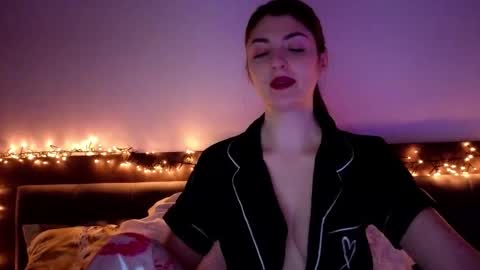 _just_a_simple_girl online show from February 5, 2026, 11:48 am