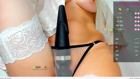 Snapshot of _justcallme_ chatting on March 1, 2026, 8:33 pm _justcallme_ online show from March 1, 2026, 8:33 pm