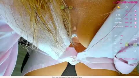 _justcallme_ online show from June 3, 2026, 8:47 pm