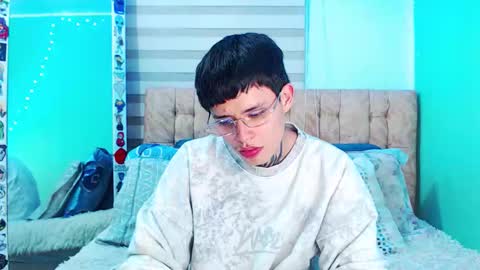 Snapshot of _justinmoon2 chatting on March 19, 2026, 5:11 am mod online show from March 19, 2026, 5:11 am