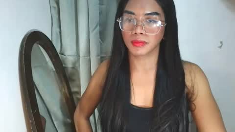 Snapshot of _karie_ chatting on October 8, 2025, 5:21 pm _karie_ online show from October 8, 2025, 5:21 pm