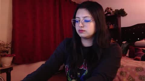 Snapshot of _kat_sweet chatting on February 23, 2025, 3:35 am Cata online show from February 23, 2025, 3:35 am