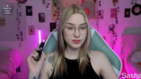 _kitekat_ online show from November 8, 2025, 11:10 am