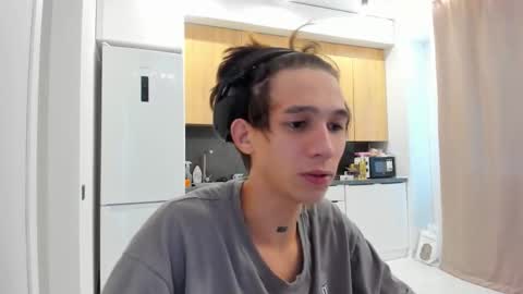 Kurt online show from October 17, 2025, 4:37 am