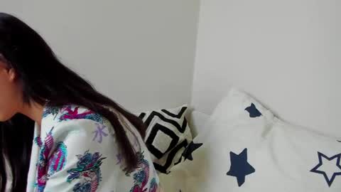 Lelya online show from April 2, 2026, 8:12 am