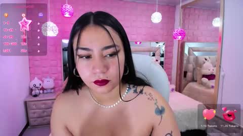 Snapshot of _laaura_ chatting on February 22, 2026, 1:31 pm Laura online show from February 22, 2026, 1:31 pm