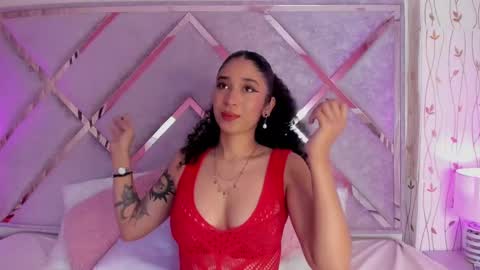 Lanna  online show from February 24, 2025, 12:52 am