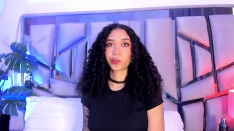 Lanna  online show from April 27, 2026, 11:30 am