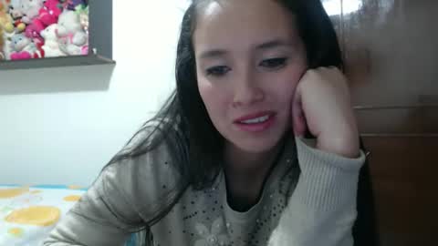 Lauren 3 online show from February 18, 2026, 2:35 pm