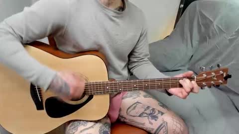 Layne online show from March 25, 2026, 10:21 am