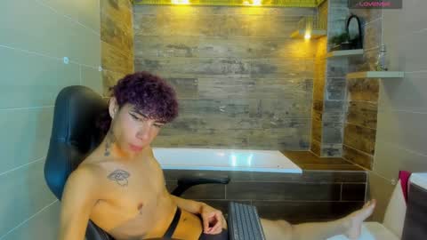  L E M M O N  online show from January 11, 2025, 2:36 pm