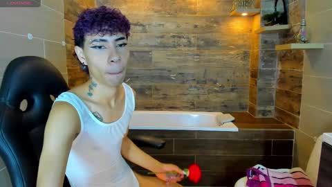  L E M M O N  online show from February 19, 2025, 3:16 pm