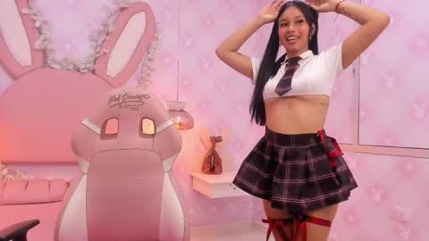  Lia Swan  online show from October 12, 2025, 4:44 am