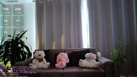 Snapshot of _littlesammy chatting on June 9, 2026, 7:03 pm Sammy online show from June 9, 2026, 7:03 pm