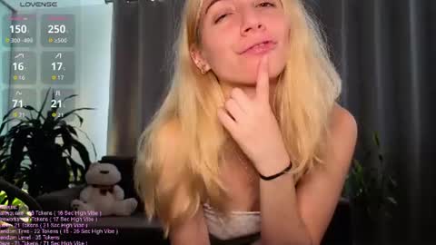 Snapshot of _littlesammy chatting on June 15, 2026, 6:21 pm Sammy online show from June 15, 2026, 6:21 pm