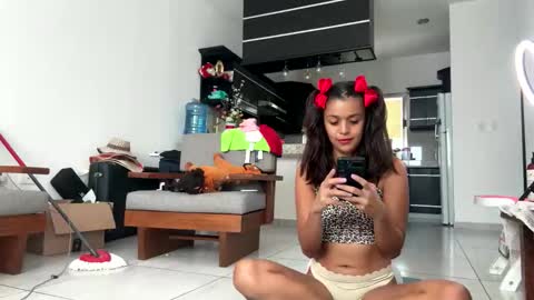 Little Wolfie online show from September 8, 2025, 4:50 pm