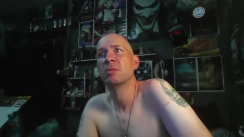 Snapshot of _longfellow chatting on September 8, 2025, 3:55 pm That guy online show from September 8, 2025, 3:55 pm