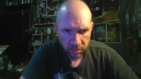 Snapshot of _longfellow chatting on September 21, 2025, 10:11 pm That guy online show from September 21, 2025, 10:11 pm