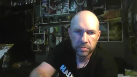 Snapshot of _longfellow chatting on October 9, 2025, 4:32 am That guy online show from October 9, 2025, 4:32 am