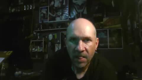 Snapshot of _longfellow chatting on October 20, 2025, 3:40 am That guy online show from October 20, 2025, 3:40 am