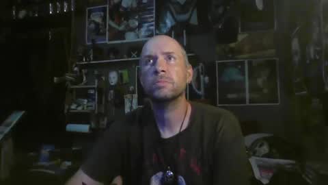 Snapshot of _longfellow chatting on November 17, 2025, 9:20 pm That guy online show from November 17, 2025, 9:20 pm