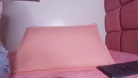 Lorrayne online show from February 23, 2025, 12:05 pm