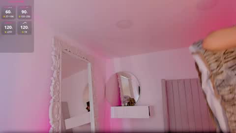 Snapshot of _lovelymia_ chatting on May 13, 2026, 3:15 am Mia online show from May 13, 2026, 3:15 am