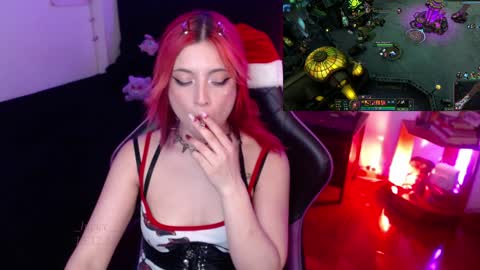 Queen.  Help me reach 100 thumbs up  online show from December 16, 2024, 12:04 am