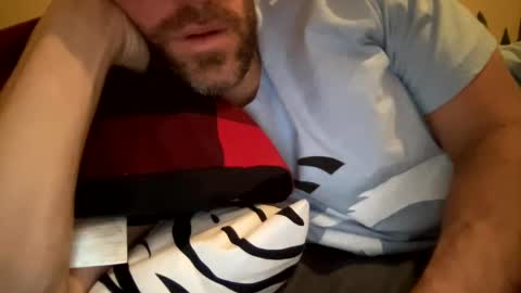 Snapshot of _lululeo_ chatting on January 5, 2025, 8:22 am _lululeo_ online show from January 5, 2025, 8:22 am