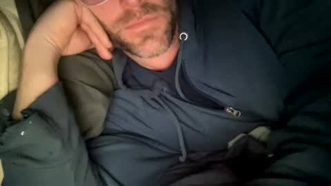 Snapshot of _lululeo_ chatting on March 11, 2025, 12:33 am _lululeo_ online show from March 11, 2025, 12:33 am