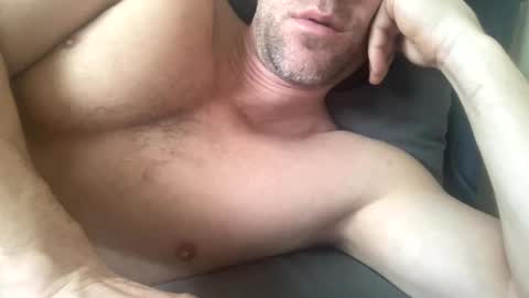 _lululeo_ online show from March 24, 2026, 8:58 pm