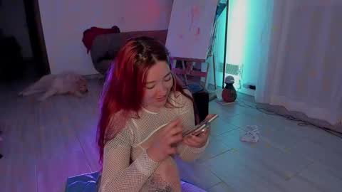 _lunaa__ online show from February 5, 2025, 5:20 am