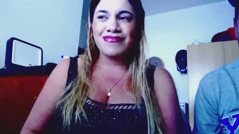 Snapshot of _lunagold_ chatting on March 1, 2026, 8:22 pm _lunagold_ online show from March 1, 2026, 8:22 pm