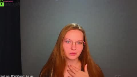 Welcome guys  Pleasure to see you all here  My name is Lysafeta and MichaelaTip menu is active Private is open  online show from September 29, 2025, 6:24 pm