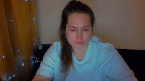 Snapshot of _madalexa_ chatting on December 19, 2024, 10:10 pm Alexa online show from December 19, 2024, 10:10 pm