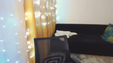 Snapshot of _madalexa_ chatting on September 9, 2025, 9:03 pm Alexa online show from September 9, 2025, 9:03 pm