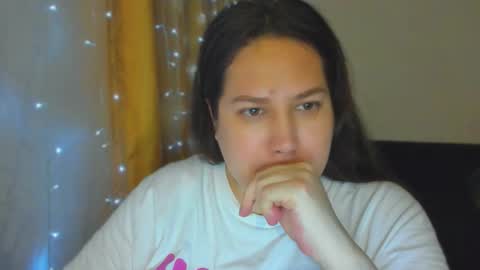 Snapshot of _madalexa_ chatting on November 12, 2025, 4:51 pm Alexa online show from November 12, 2025, 4:51 pm