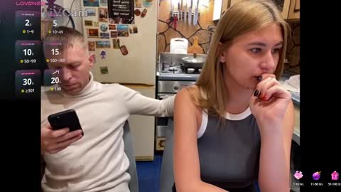 _magic_kis online show from November 19, 2025, 6:24 am