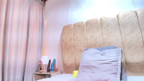 _marcela__ online show from March 11, 2026, 1:06 pm