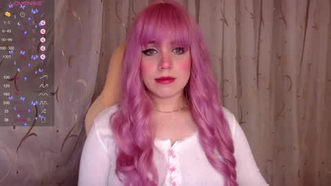 Snapshot of _marcelline_ chatting on December 9, 2024, 1:34 pm Kira online show from December 9, 2024, 1:34 pm