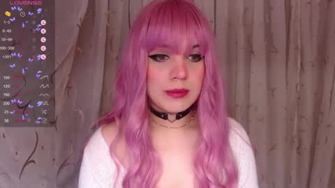 Snapshot of _marcelline_ chatting on December 14, 2024, 8:02 am Kira online show from December 14, 2024, 8:02 am