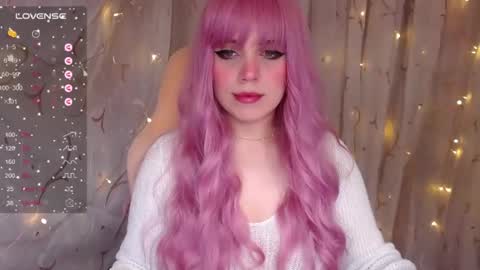 Snapshot of _marcelline_ chatting on January 10, 2025, 9:02 am Kira online show from January 10, 2025, 9:02 am