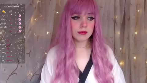 Snapshot of _marcelline_ chatting on January 15, 2025, 7:26 am Kira online show from January 15, 2025, 7:26 am