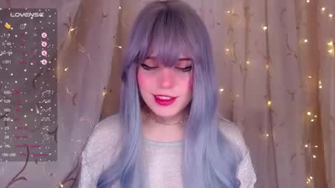 Snapshot of _marcelline_ chatting on February 25, 2025, 8:36 am Kira online show from February 25, 2025, 8:36 am