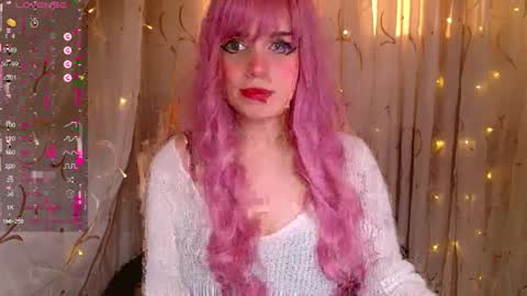 Snapshot of _marcelline_ chatting on March 7, 2025, 2:45 pm Kira online show from March 7, 2025, 2:45 pm