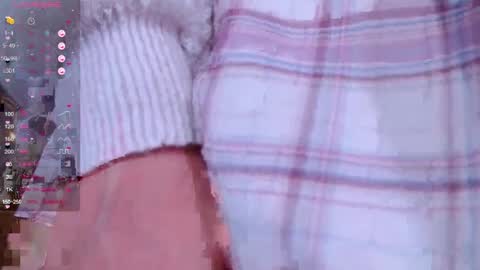 Snapshot of _marcelline_ chatting on March 12, 2025, 11:31 am Kira online show from March 12, 2025, 11:31 am