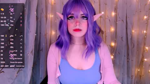 Snapshot of _marcelline_ chatting on September 17, 2025, 8:16 am Kira online show from September 17, 2025, 8:16 am