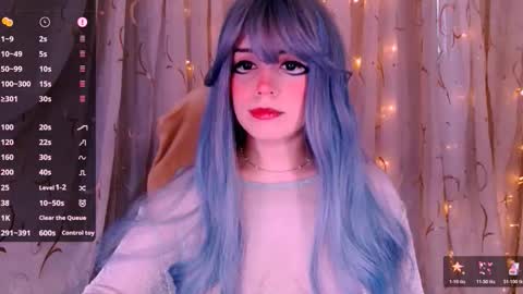 Snapshot of _marcelline_ chatting on November 10, 2025, 8:24 am Kira online show from November 10, 2025, 8:24 am