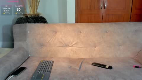 Maria online show from October 25, 2025, 7:19 pm